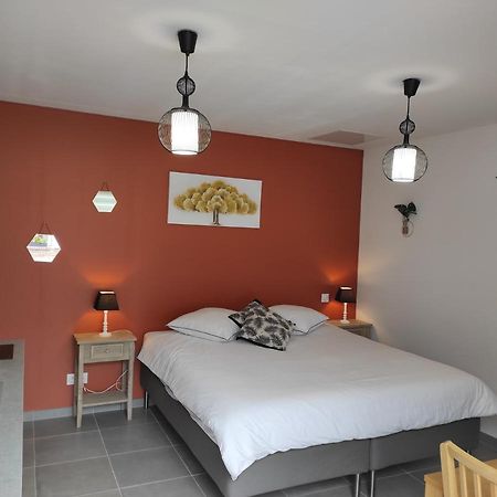 Studio Les Chambres De La Source - Tadorne Sancourt  Buitenkant foto
